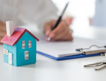 5 Real Estate Postcard Ideas to Boost Your Marketing 1 5 Real Estate Postcard Ideas